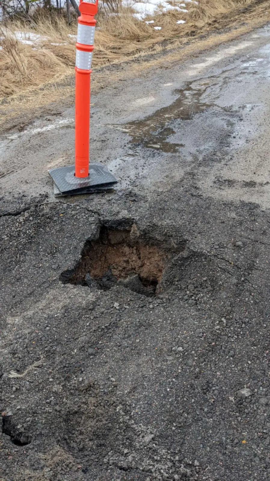 Road image 21