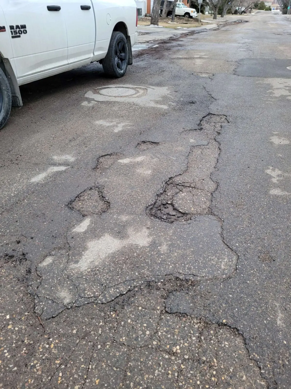 Road image 122