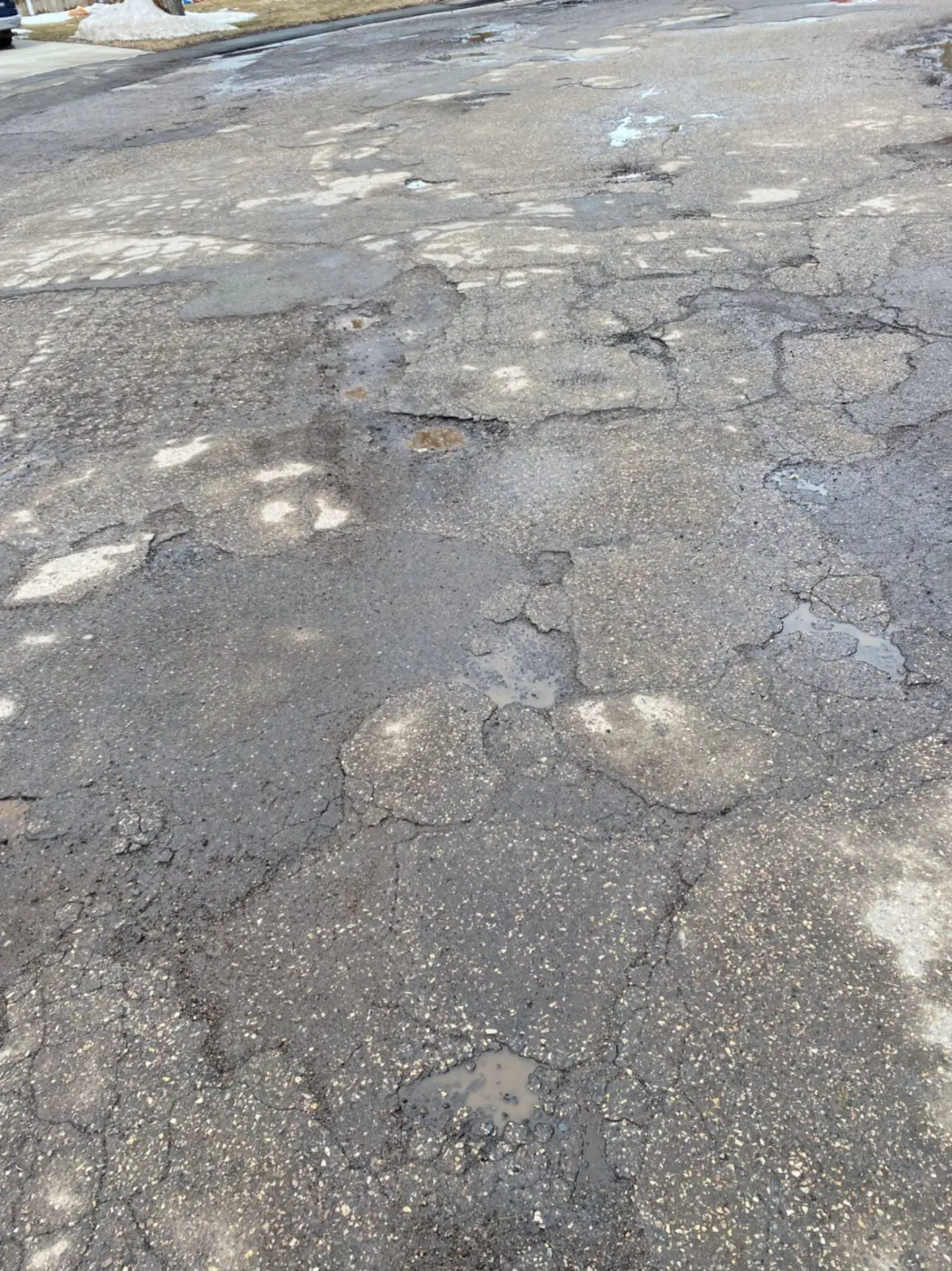 Road image 132
